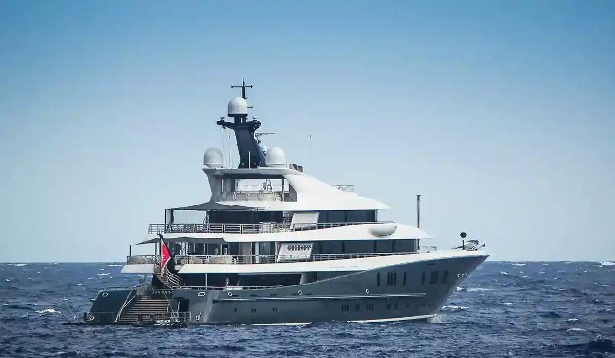 Lurssen - Pheonix 2 - Super Yacht Charter - Super Yachts for Sale - Exclusive Concierge Club.webp